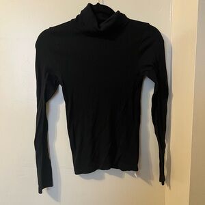 Black Uniqlo Heat Tech Turtle Neck